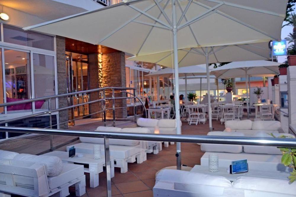 Solvi Hotel - Adults Only Виланова-и-ла-Желтру Экстерьер фото